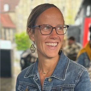Meet your Posher, Nicole